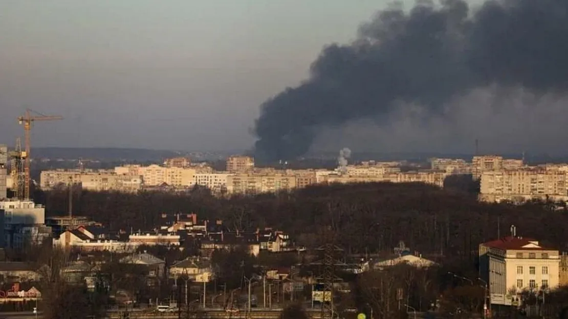 Rusya, Ukrayna'nın Lviv Kentini Vurdu! 'Sığınaklarda Kalın' Çağrısı