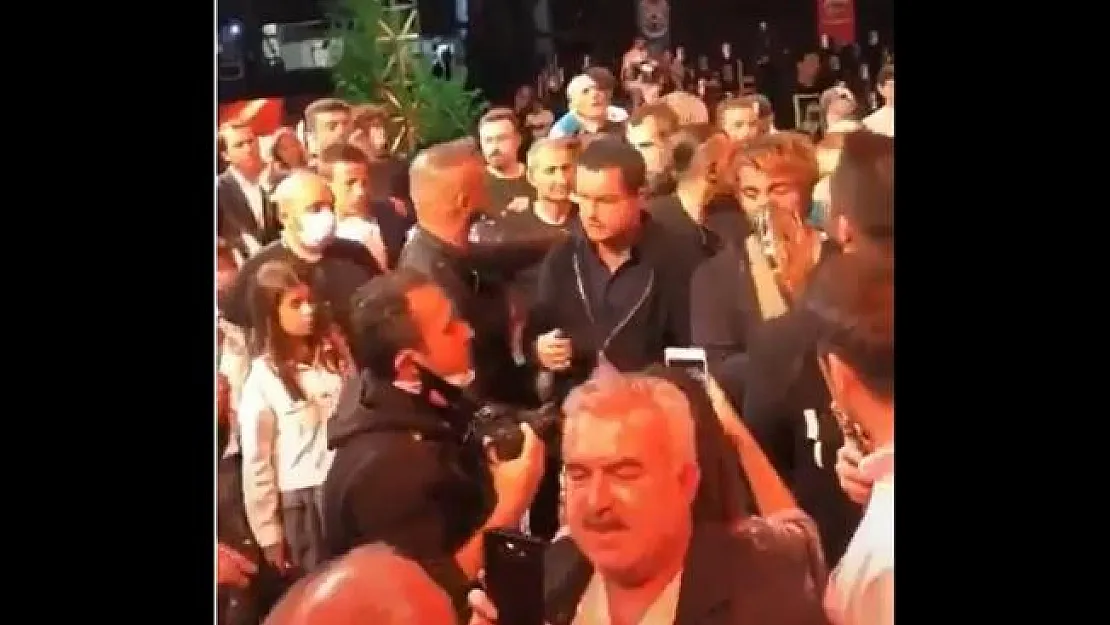 Sağlık Bakanı Koca 2020 Survivor yarışması finalinde ki görüntülere tepki gösterdi!