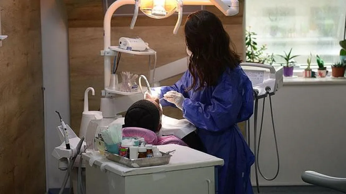 Sağlık Bakanlığı diş tedavisi için alınacak yeni tedbir kararlarını açıkladı!