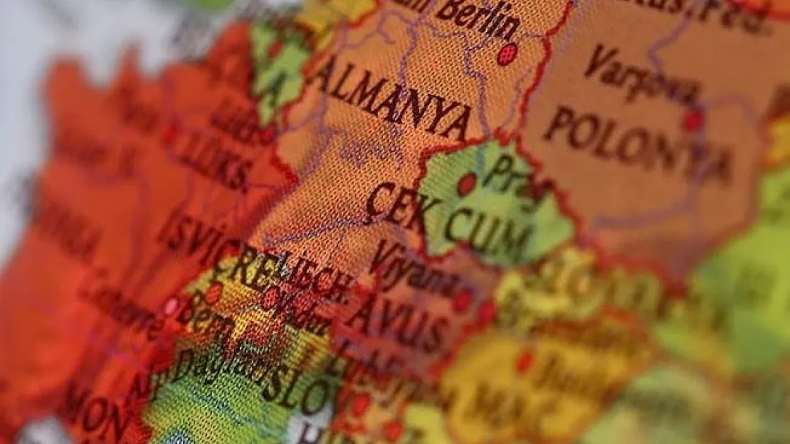 Şaka gibi olay! Polonya 'yanlışlıkla' Çekya'yı işgal etti!