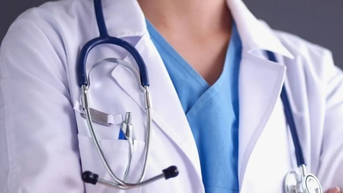 Sakın hasta olmayın! Tüm Türkiye'de doktorlar bu tarihte hasta bakmayacak!