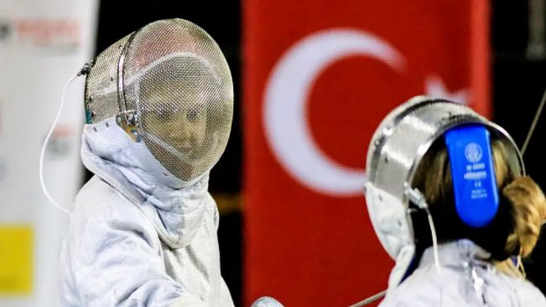 Samsun'da Açık Eskrim Turnuvası sona erdi
