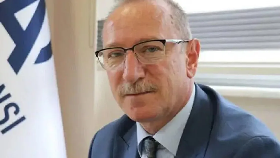Seçime günler kala o partiden acı haber! Genel Başkan yardımcısı hayatını kaybetti: Kalp krizi geçirdi