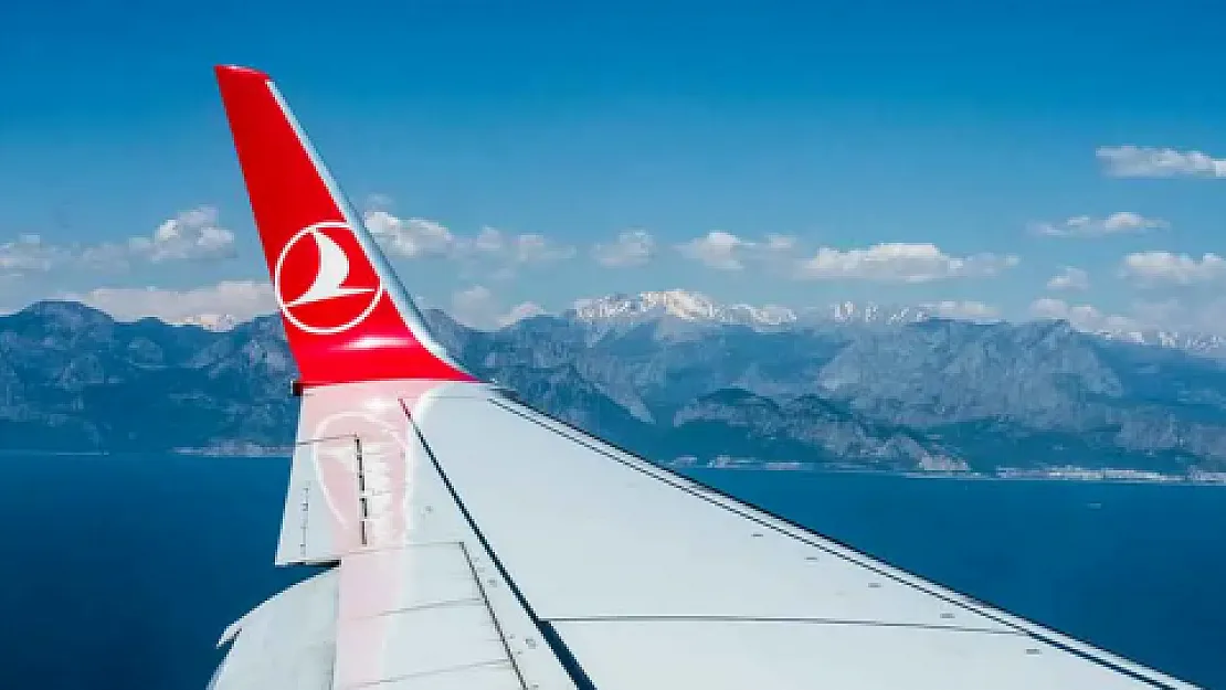 Seferlere Kar Yağışı Engeli! THY Bazı Seferleri Durdurdu