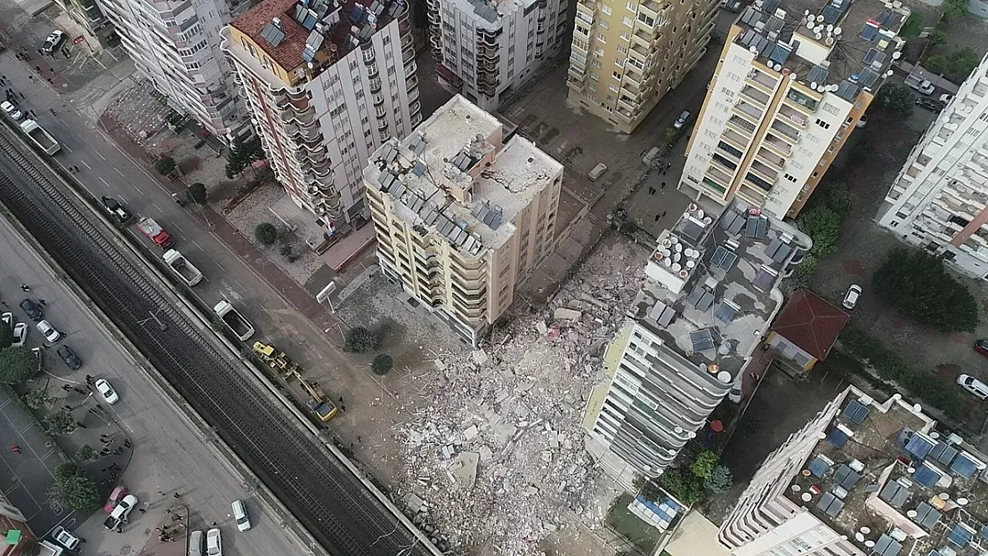Şehir planlamasında yeni döneme geçildi! Deprem bölgelerinde kat yüksekliğine kısıtlama geldi!