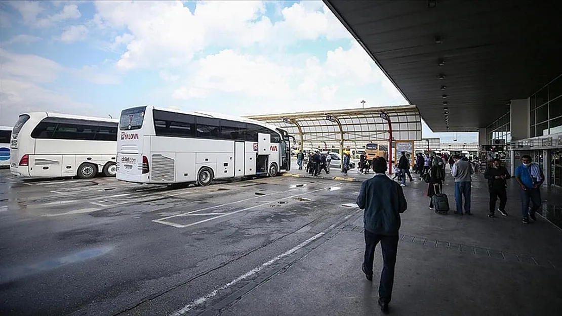 Şehirlerarası otobüs bilet fiyatlarına zam geldi!
