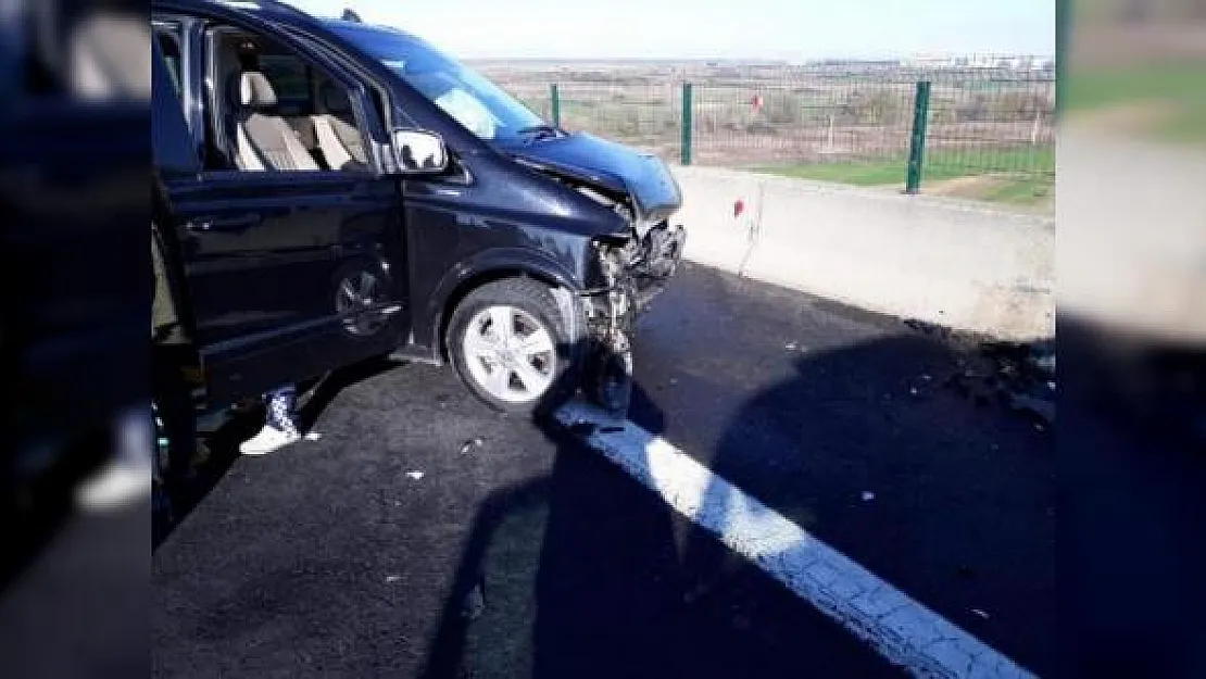 Selahattin Demirtaş'ı Ziyarete Giden Ailesi Kaza Geçirdi ! Eşi, Annesi, Babası ve Kardeşi Yaralı