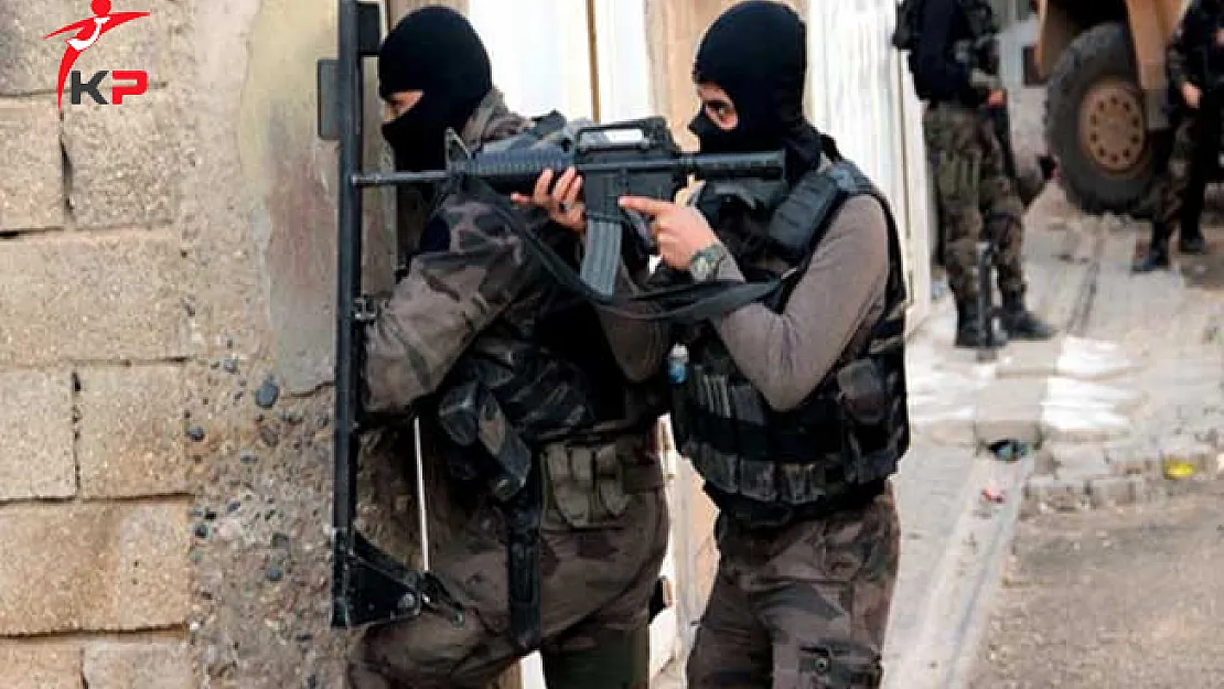 Şemdinli'de Çatışma ! Şehit ve Yaralı Var