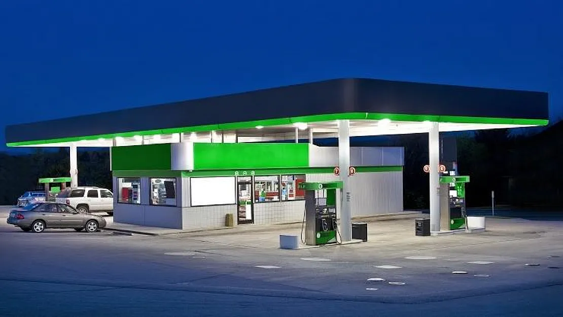Serbest piyasada akaryakıta indirim yapıldı! Benzin, motorin ve LPG'ye 30 TL indirim yapıldı