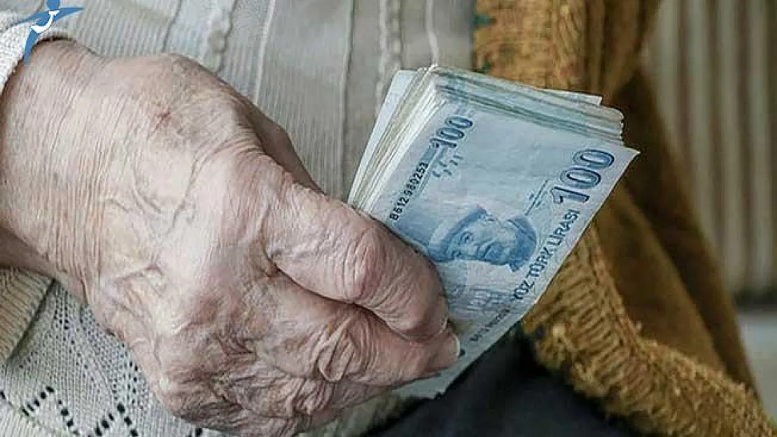 SGK Emekli Dosyalarını Yeniden İnceleyecek! Maaşınız Yükselebilir, Toplu Para Alabilirsiniz