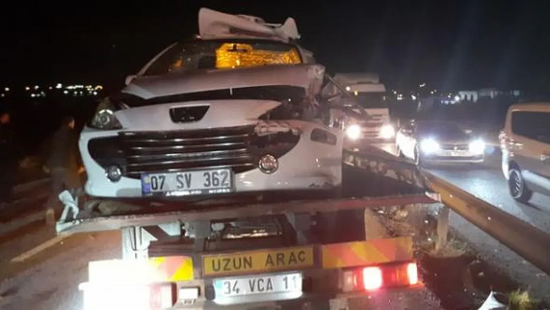 Silivri'de feci trafik kazası! 2 ölü 3 yaralı