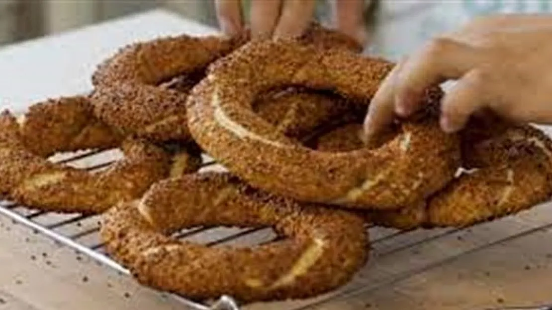 Simit fiyatlarına yüzde 25 zam geldi!