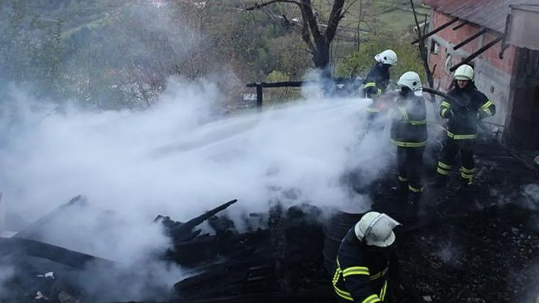 Sinop'ta Korkunç Yangın! 3 Kişi Öldü