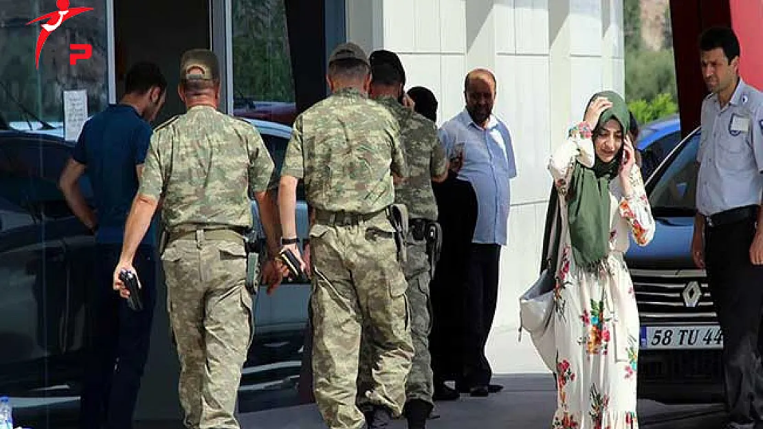 Sivas'ta Yine Askerler ve Yine Zehirlenme Şüphesi !