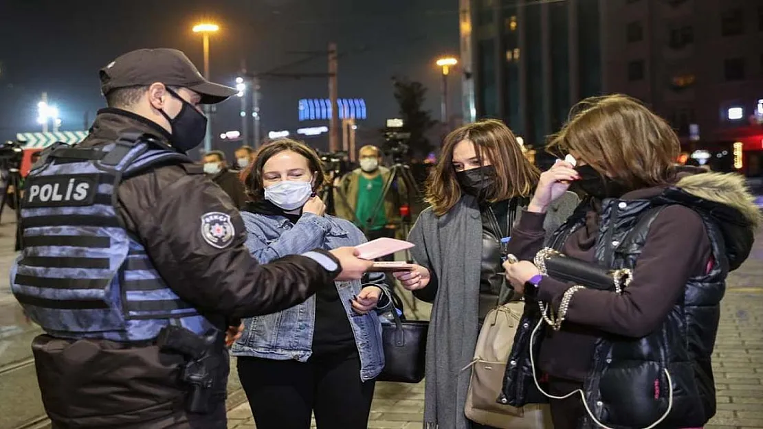 Sokağa çıkma yasağı ile ilgili son dakika açıklaması! Bakanlık resmen duyurdu!