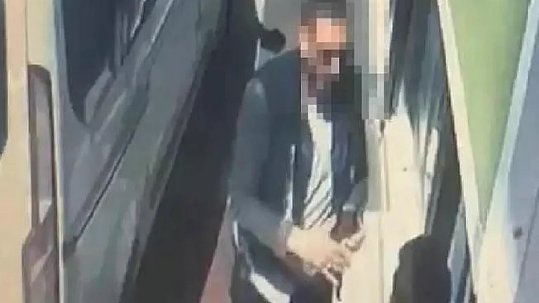 Sokağa Çıkma Yasağında Esnafa Tokat Atan Polisin Görevden Alındığı Öğrenildi!