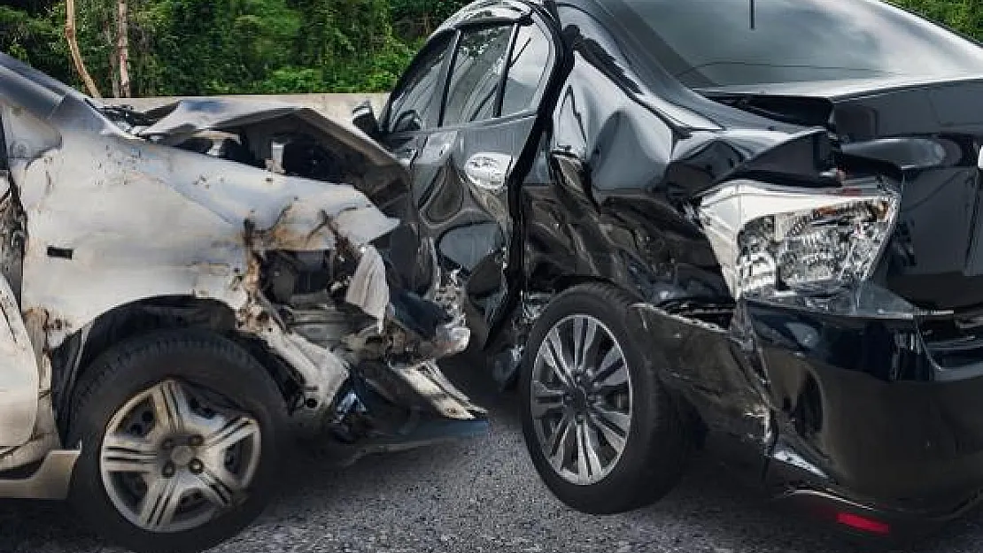Son 10 Aydaki Trafik Kazalarında Hayatını Kaybeden Kişi Sayısı Belli Oldu