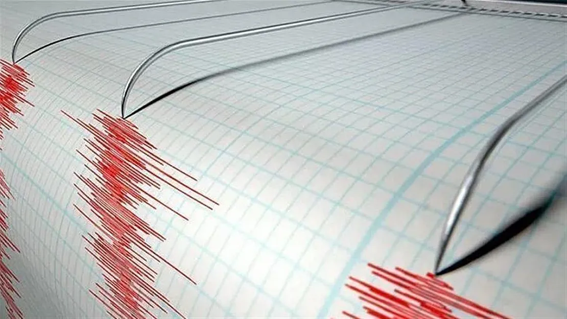 SON DAKİKA! 5.5'lik depremle sarsıldı! İşte korkutan depremin merkez üssü...