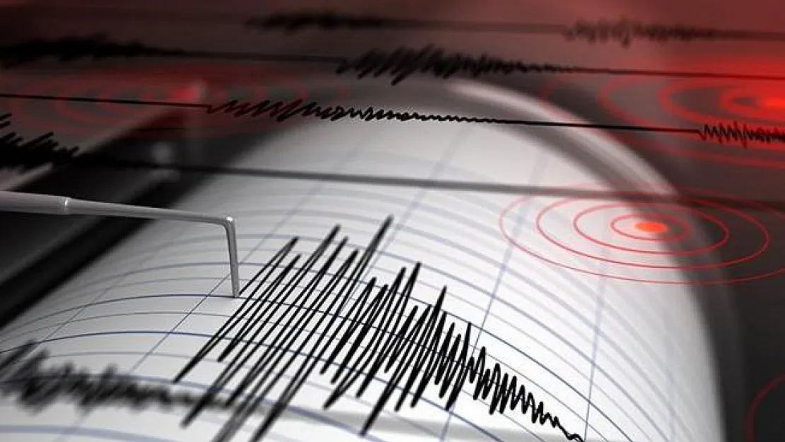 Son Dakika ! Denizli'de 5.5 Şiddetinde Deprem !