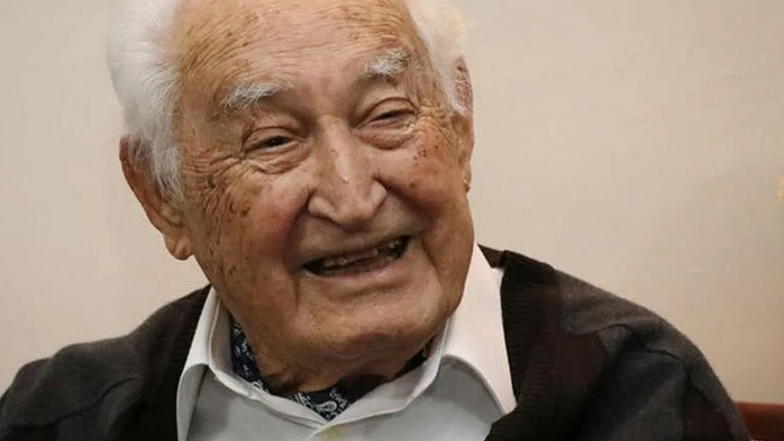Son dakika! Eski Milli Eğitim Bakanı Prof. Dr. Orhan Oğuz hayatını kaybetti!