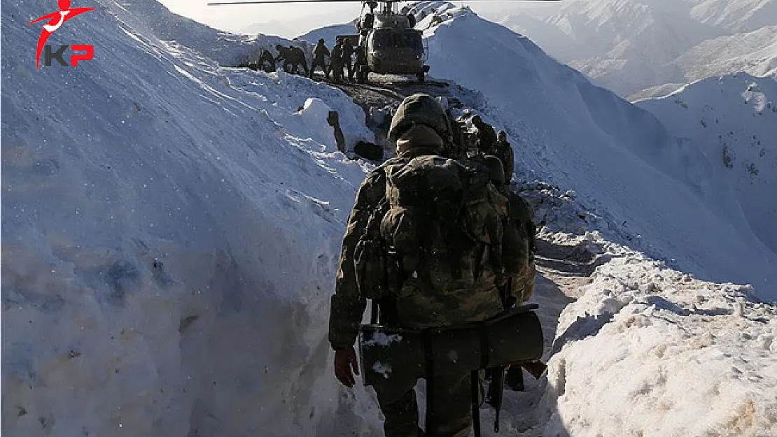 Son Dakika: Hakkari'den Acı Haber ! 1 Asker Şehit Oldu