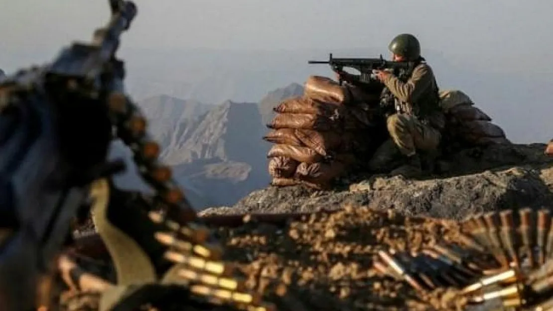 Son dakika İçişleri Bakanı Soylu açıkladı: 3 terörist daha etkisiz hale getirildi