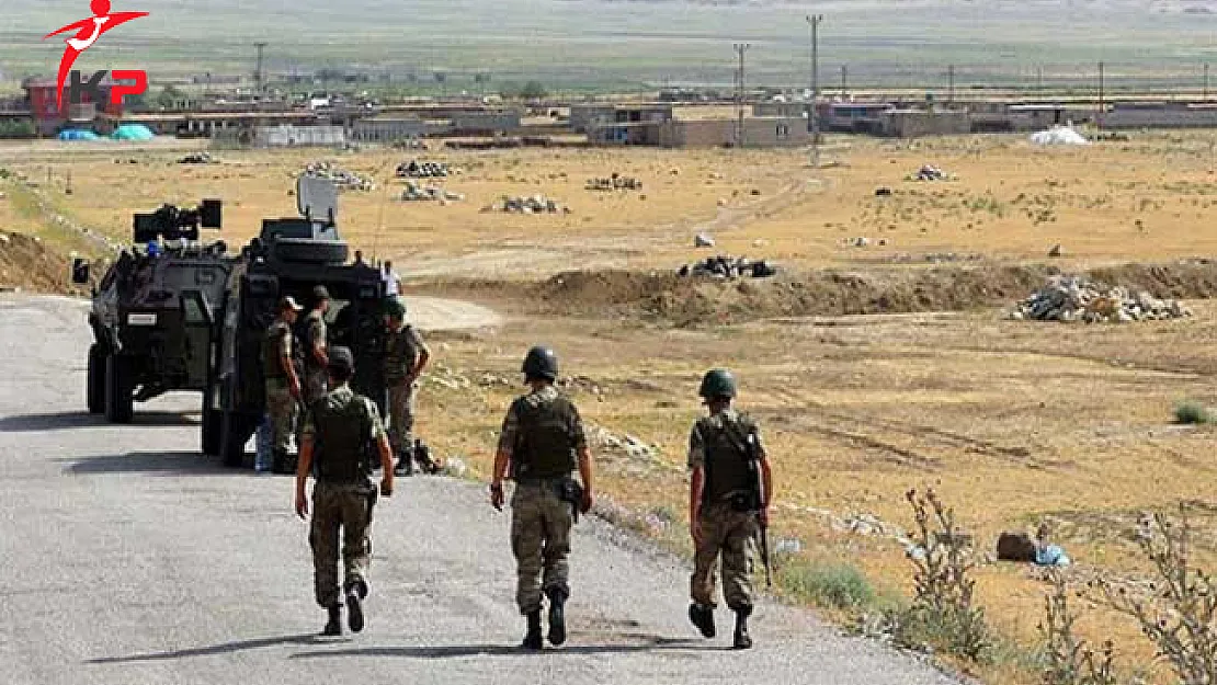 SON DAKİKA... Irak Tarafından Çukurca'ya Güdümlü Füze İle Terör Saldırısı!