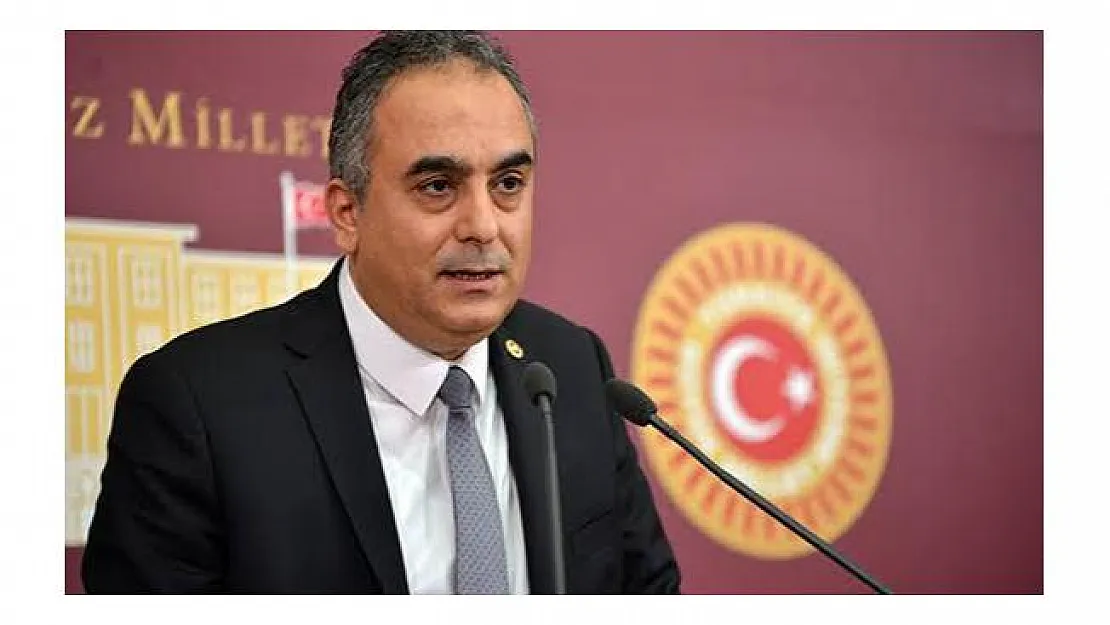 Son dakika Markar Esayan hayatını kaybetti!