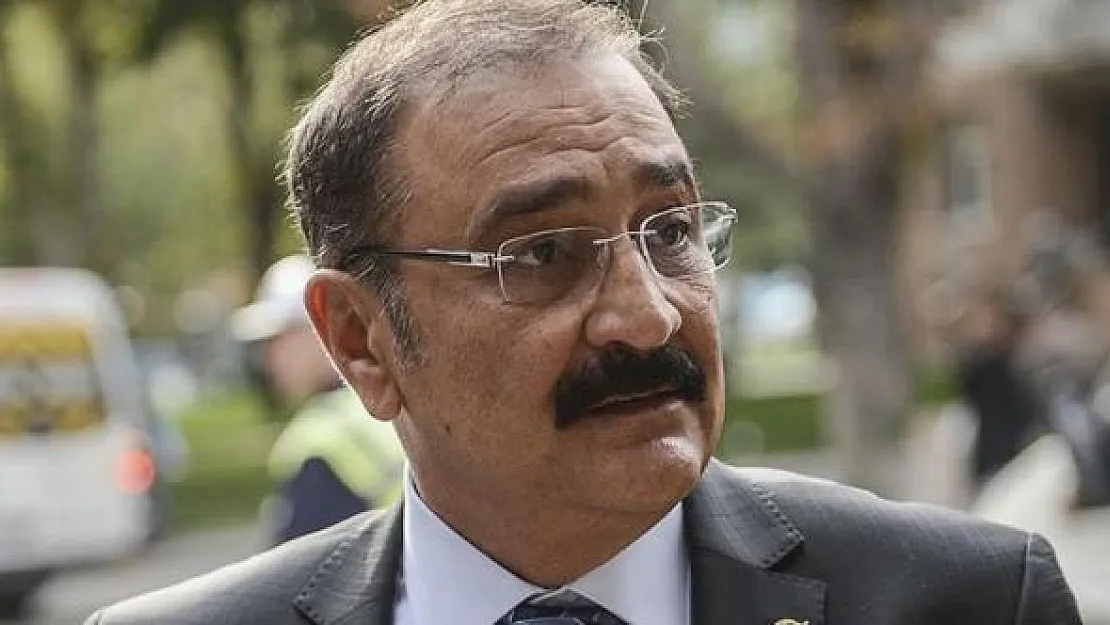 Son dakika! Sinan Aygün CHP'den istifa etti