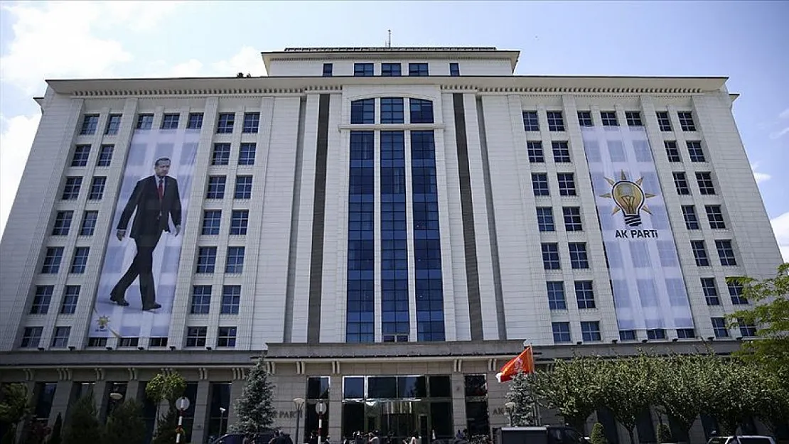 Son dakika, son dakika! AK Parti'nin acı günü: Celal Erdoğan hayatını kaybetti