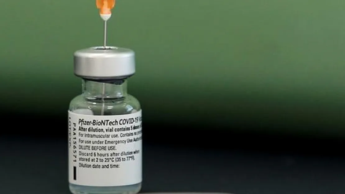 Son dakika Türkiye ile Pfizer arasında anlaşma imzalandı! 90 milyon aşı gelecek!