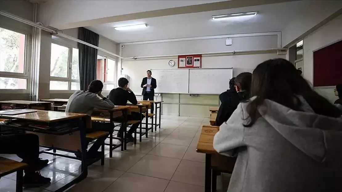 Sözleşmeli Öğretmenlik İçin Geri Sayım Başladı: Sözlü Sınav Listesi Yayınlandı
