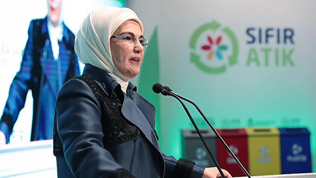 Sputnik, Emine Erdoğan'dan Özür Diledi!