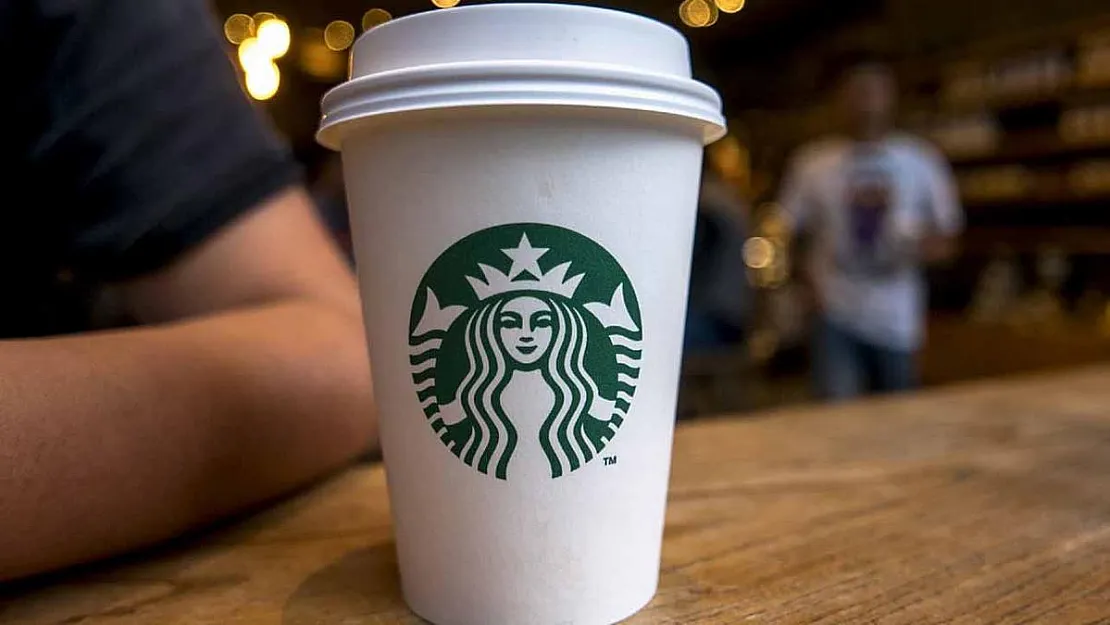 Starbucks Müdavimlerine Kötü Haber! Yüzde 25 Zam Geldi! İşte Zamlı Fiyat Listesi