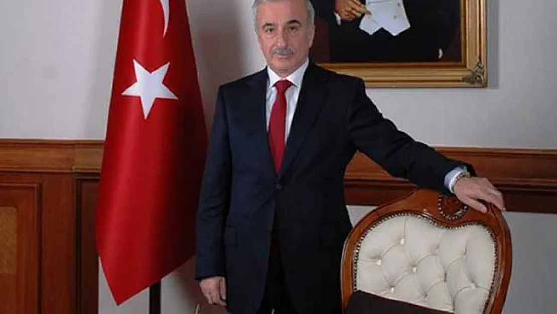 Süleyman Kamçı AK PArti'nin Çanakkale Belediye Başkanlığı İçin Aday Adaylığını Açıkladı!