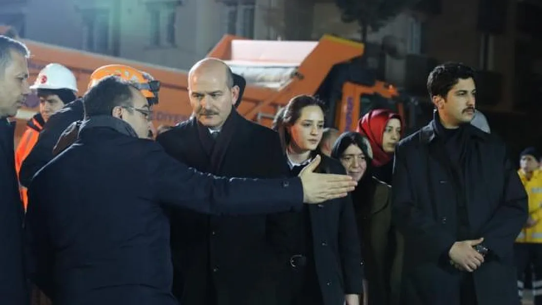 Süleyman Soylu Kartal'da çöken bina hakkında 'Kim hatalıysa gereği yapılacak' dedi