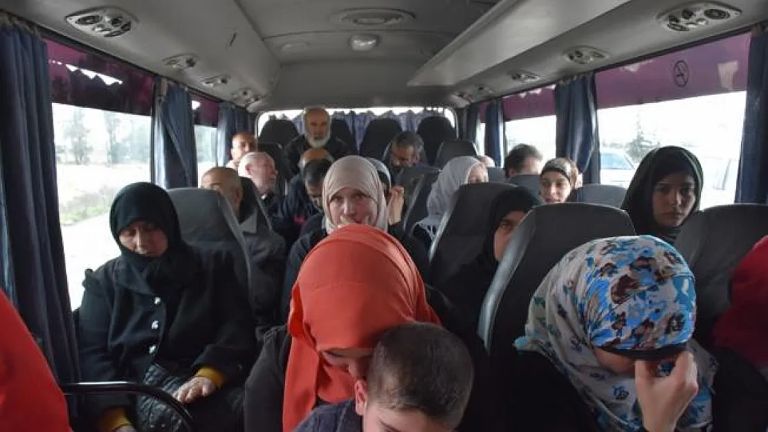 Suriye'de alıkonulanlar eş zamanlı serbest bırakıldı