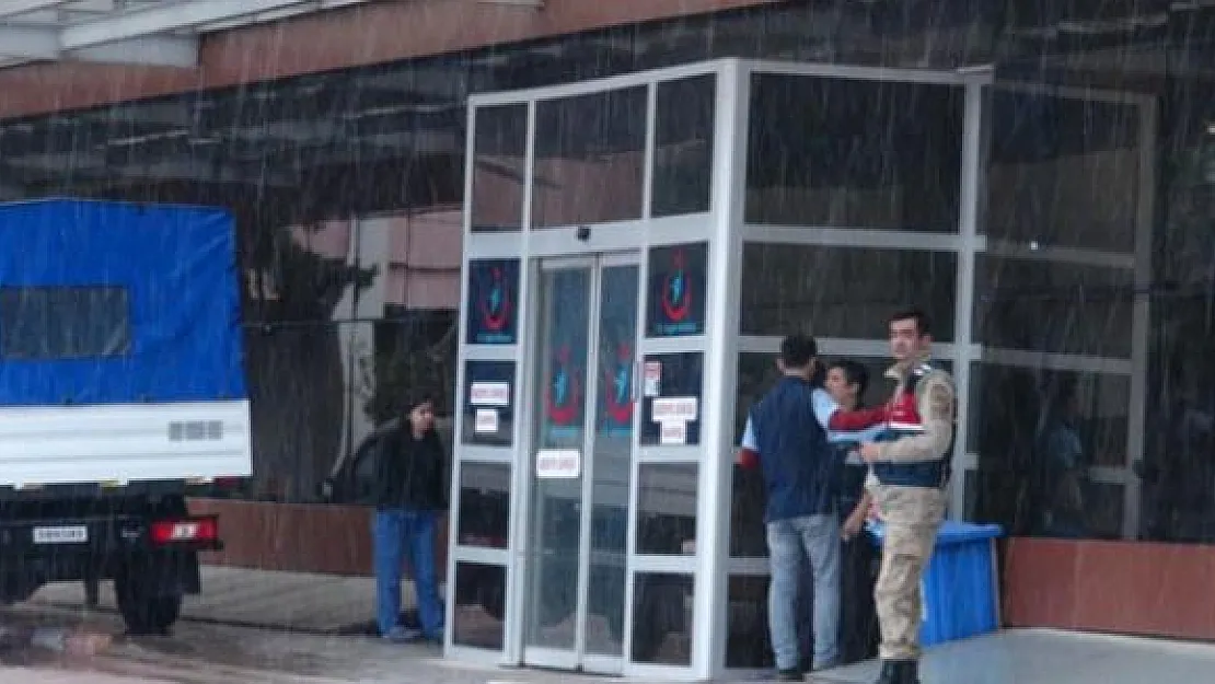 Suriye'de Askeri Araç Devrildi- Çok Sayıda Askerimiz Yaralandı