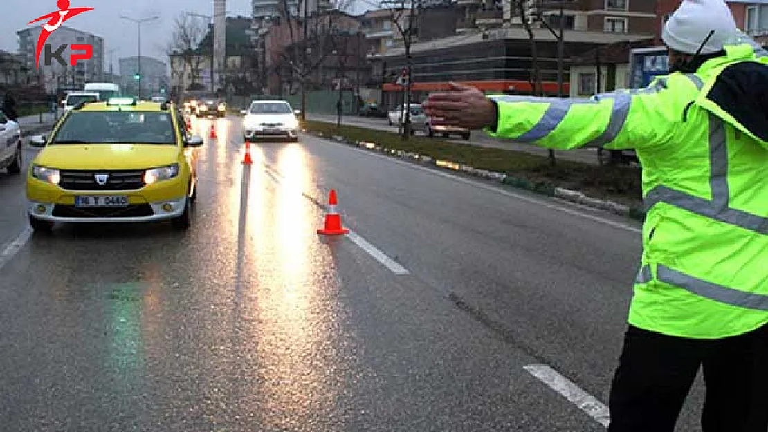 Taksi ve Minibüslere İstanbul'da 300 Ekiple Dev Operasyon