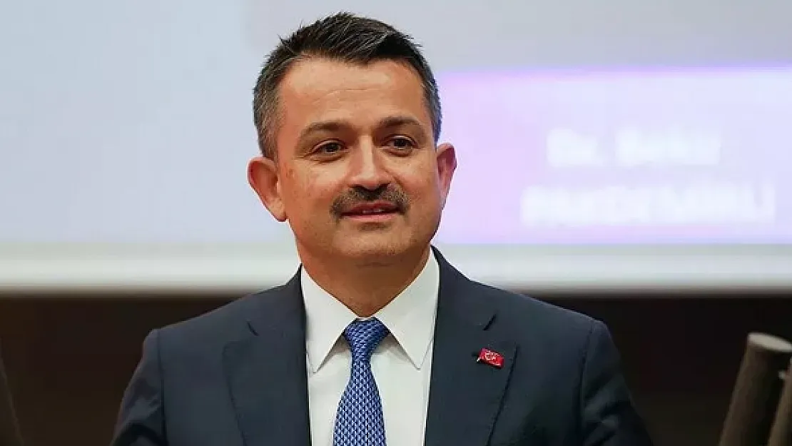 Tarım Bakanlığı'nda Deprem! Pakdemirli Görevden Alındı! Yerine O isim Getirildi