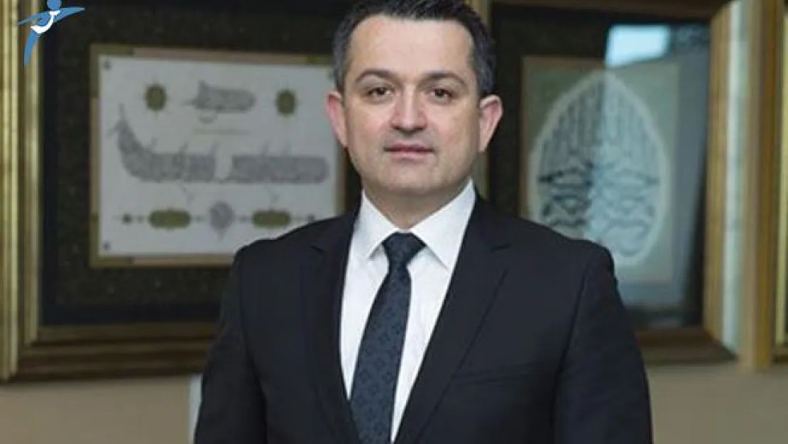 Tarım ve Orman Bakanı Pakdemirli Turkcell Görevinden İstifa Etti