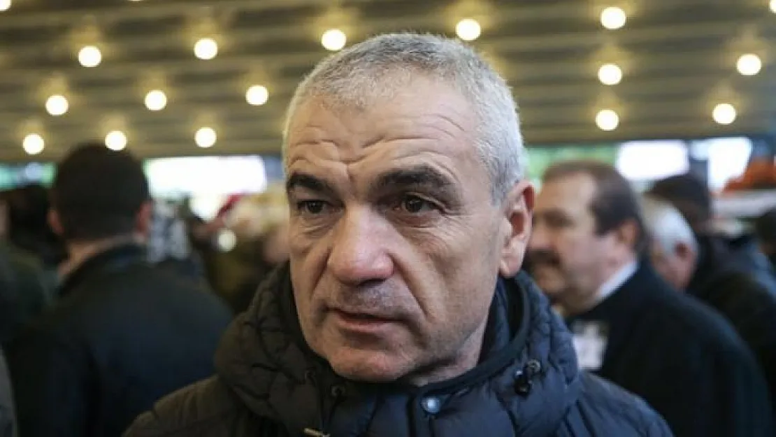 Teknik direktör Rıza Çalımbay: Burak Yılmaz Beşiktaş'a çok şey katacak