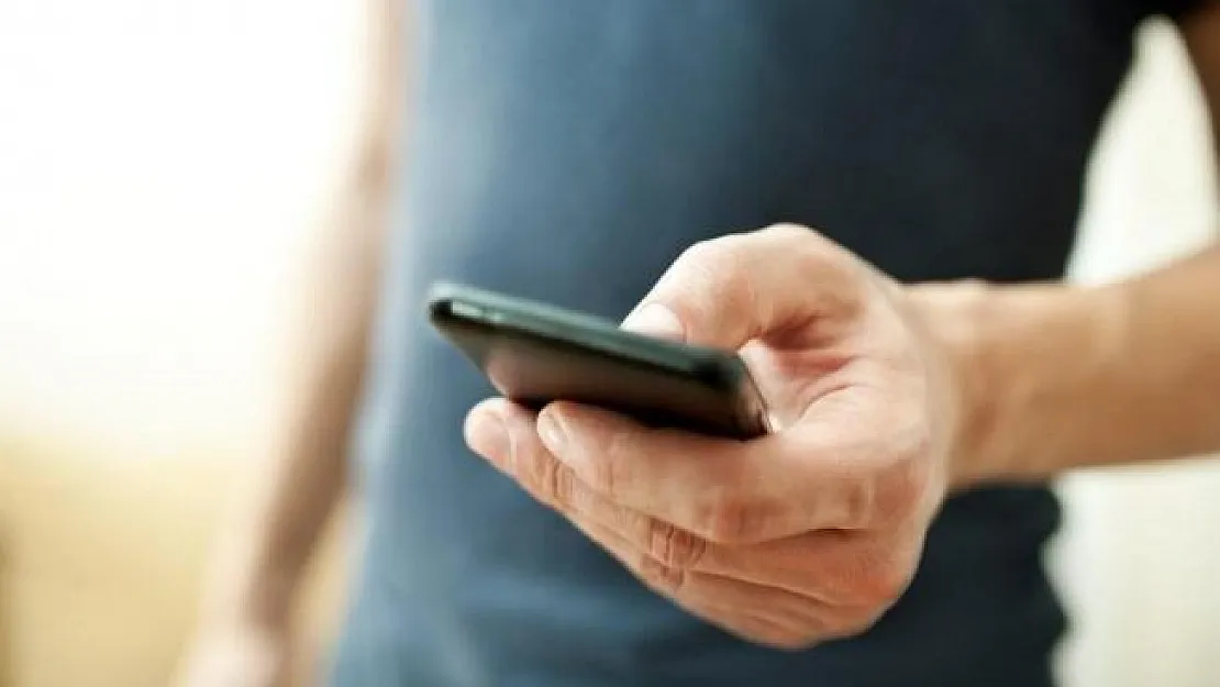 Telefonunda faturalı hat kullananlar dikkat: 70 yaşından küçük olan herkese hediye edilecek!