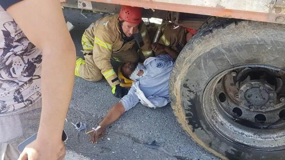 TEM otoyolu Ispartakule Mevkii'nde trafik kazası!