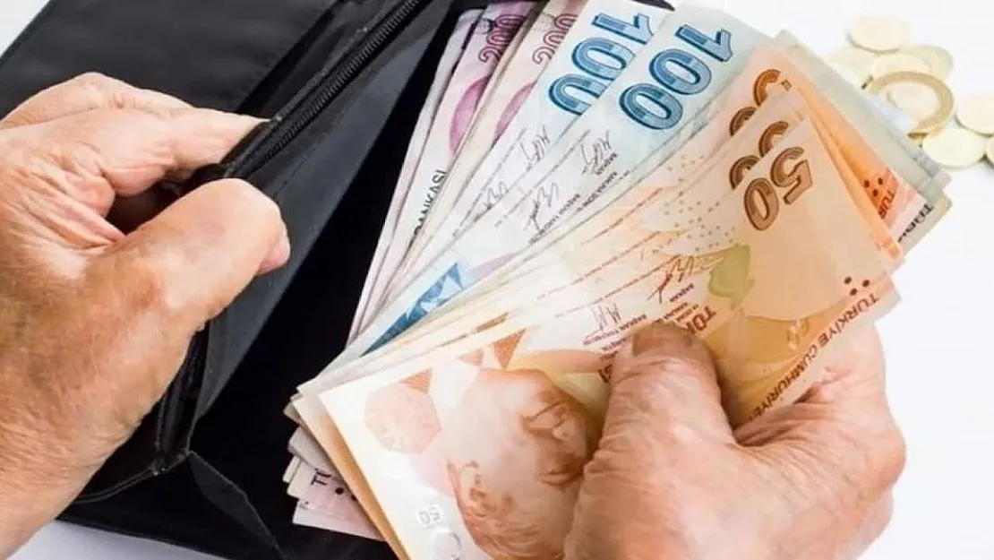 Temmuz ayından itibaren geriye dönük işleyen emekli maaş zammı geliyor!