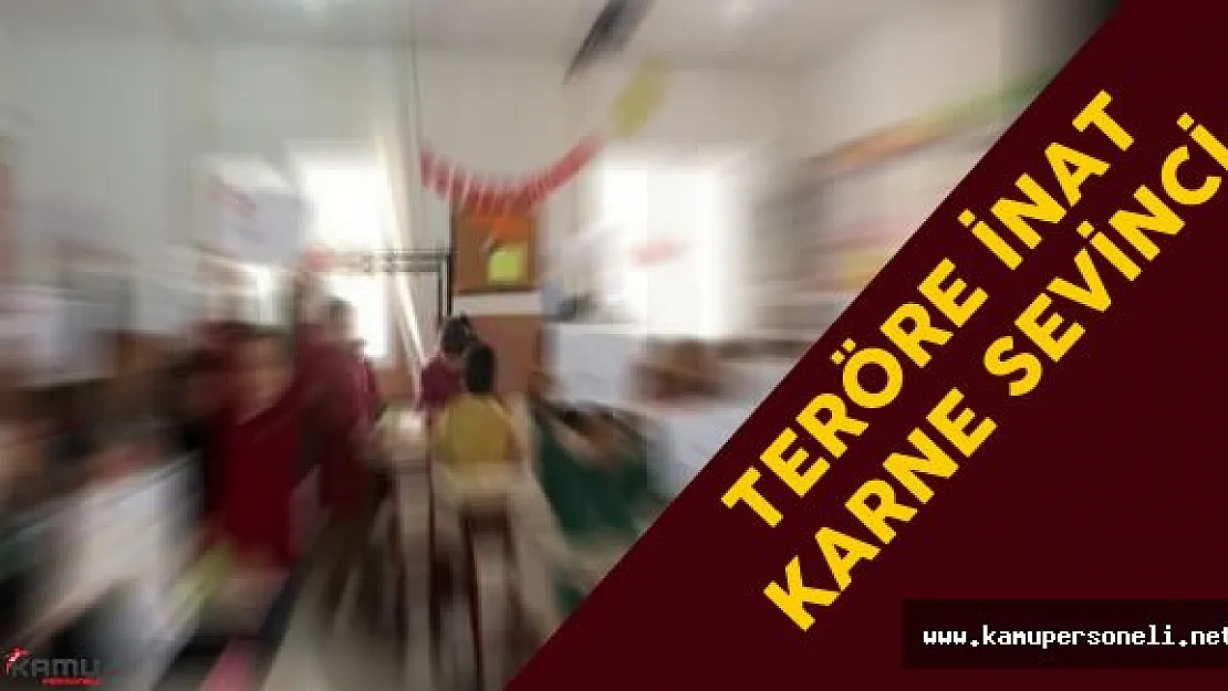 Teröre İnat Karne Sevinci Yaşayan Minikler