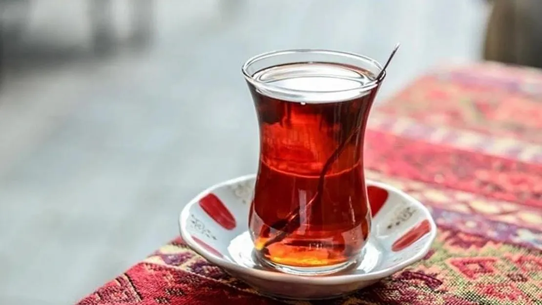 Tiryakiler kahrolacak! Çaya da zam geldi: Fiyat listeleri değişti