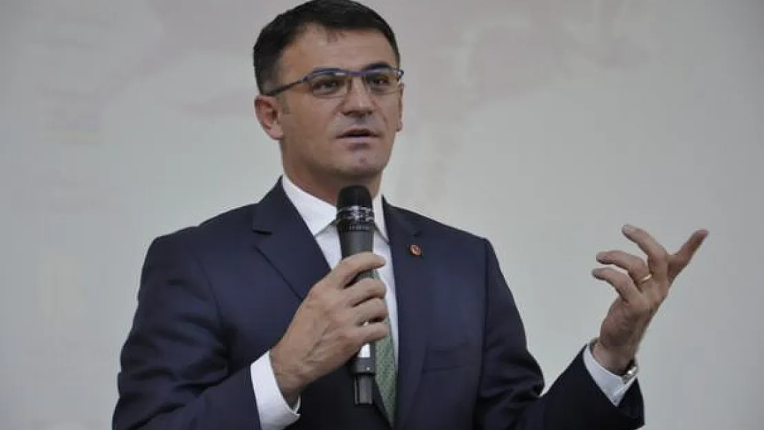 Tokat Valisi Ozan Balcı'dan Okul Müdürlerine: Çalışmak İstemeyenler Kibarca Koltuğunu Başkalarına Bırakacak