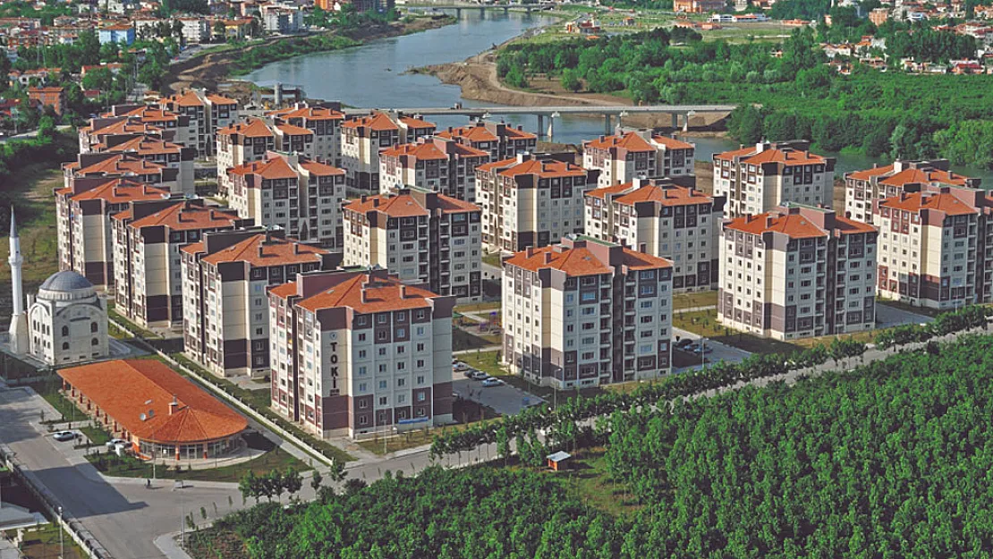 TOKİ 2022 Sosyal Konut Projesinde Tüm Detaylar Ortaya Çıkmaya Başladı! TOKİ Başvuruları Ne Zaman Başlıyor?