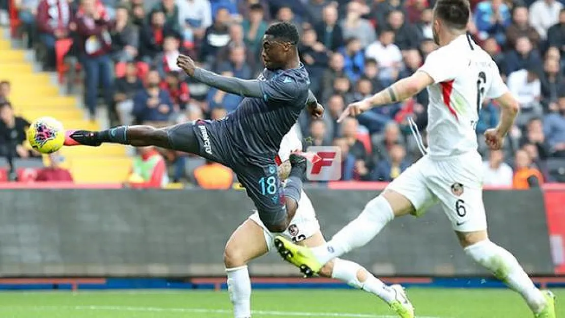 Trabzonspor Gaziantep FK ile 1-1 berabere kaldı!